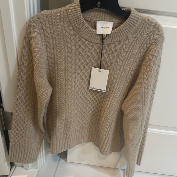 Reformation Calloway Regenerative Wool Crew Ivory - Size XS - Picture 1 of 2